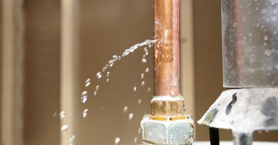 Cómo Prevenir Fugas de Agua en tu Hogar